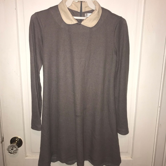 Grey Dress With Peter Pan Collar - Picture 2 of 5